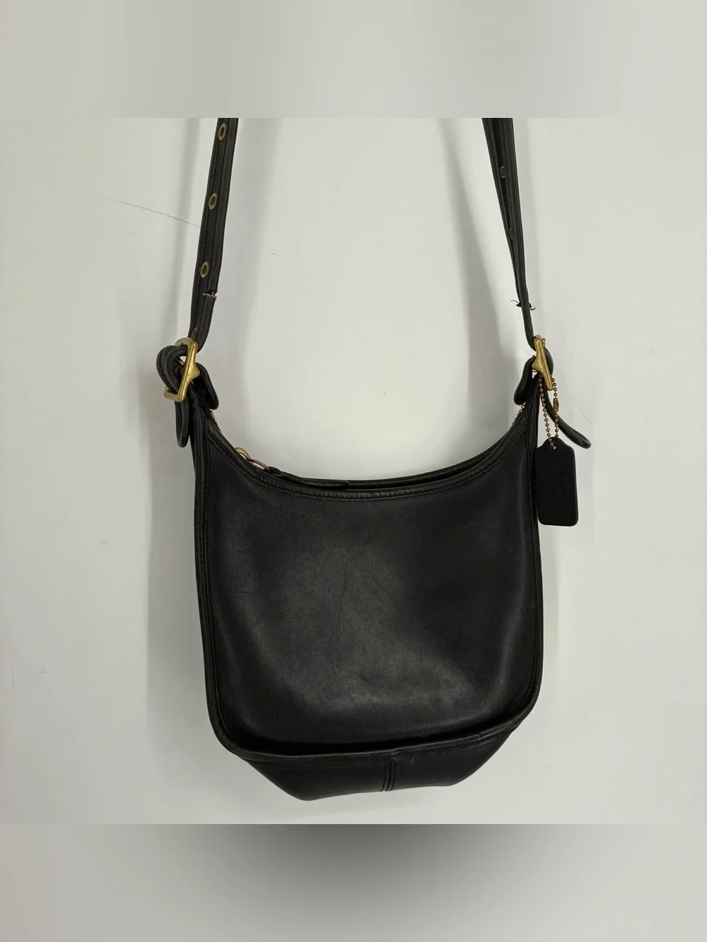 COACH Vintage Janice Ricardi-Desantos Legacy Crossbody Bag Purse 9950 Black